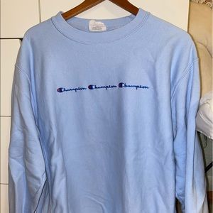 Blue crew neck champion sweatshirt